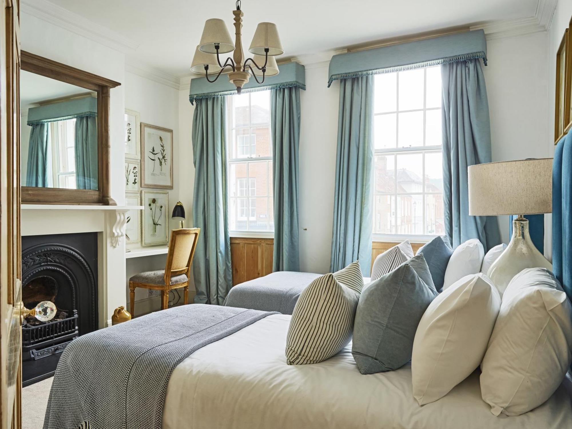 Dolls House - Luxury Townhouse *Sleeps 10* Villa Henley-on-Thames Exterior photo